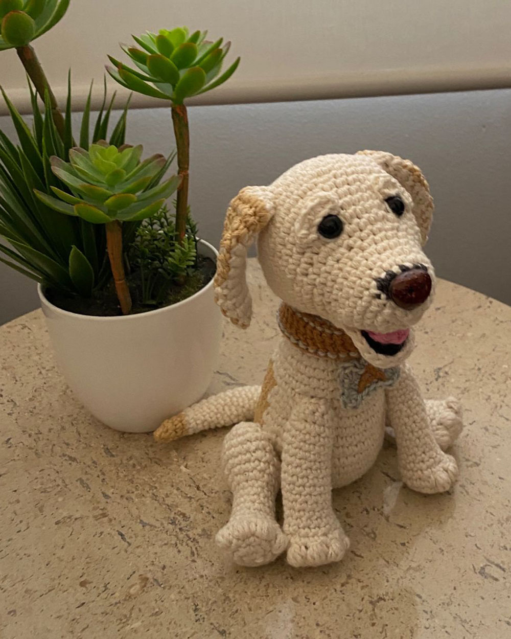 Osito muñeco tejido a crochet, amigurumi artesanal para niños
