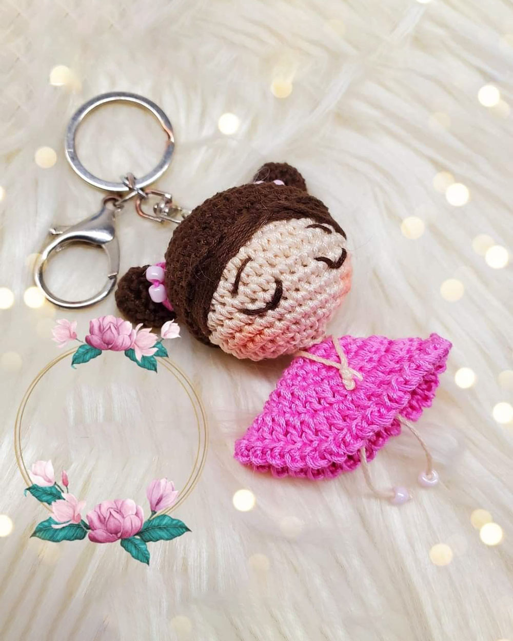 Gallinita muñeco tejido a crochet, amigurumi artesanal colorido